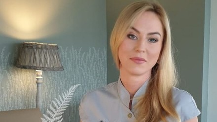 Spa-Leiterin Aneta Antonucci feiert zehnjähriges Jubiläum. (Foto: © Seehotel Niedernberg)
Spa-Leiterin des Seehotels Niedernberg, Aneta Antonucci.