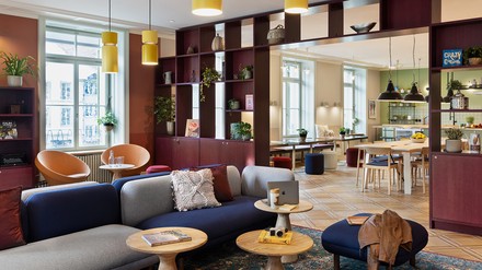 „The Flat“ ist der Gemeinschaftsraum des Stay KooooK Bern City (Foto: © SV Group)
The Flat im Stay KooooK Bern City