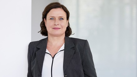 Nicole Campe, Referentin für Aus- und Weiterbildung beim Bundesverband der Deutschen Systemgastronomie, freut sich auf den diesjährigen Teamcup. (Foto: © BdS)
Nicole Campe Portrait