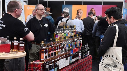 Die Whisk(e)y-Messe The Village findet am 25. Und 26. März 2023 statt. (Foto: © whiskey-messe.de)
Whisk(e)y-Messe The Village