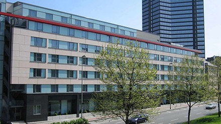 Das Welcome Hotel in Essen hat mit Motogel einen neuen Pächter. Das Hotel wird fortan unter der Marke „Ramada by Wyndham“ betrieben. (Foto: © Christie & Co)
Welcome Hotel in Essen