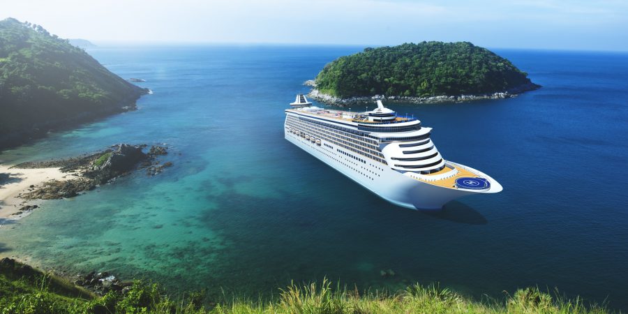 Kreuzfahrtschiff auf See
