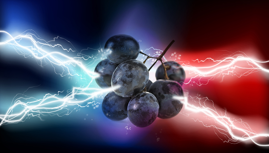 Blitze, die aus Weintrauben schießen